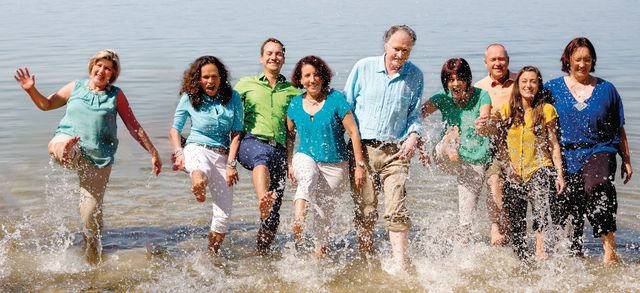 Link zu Über Uns. Bild: Das Team von Trauminsel Reisen im Ammersee