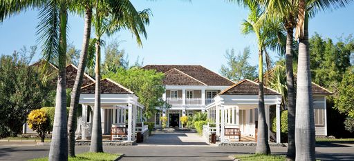 Ein modernes Herrenhaus im Stil von La Réunion, um Hotel Lux* Saint Gilles