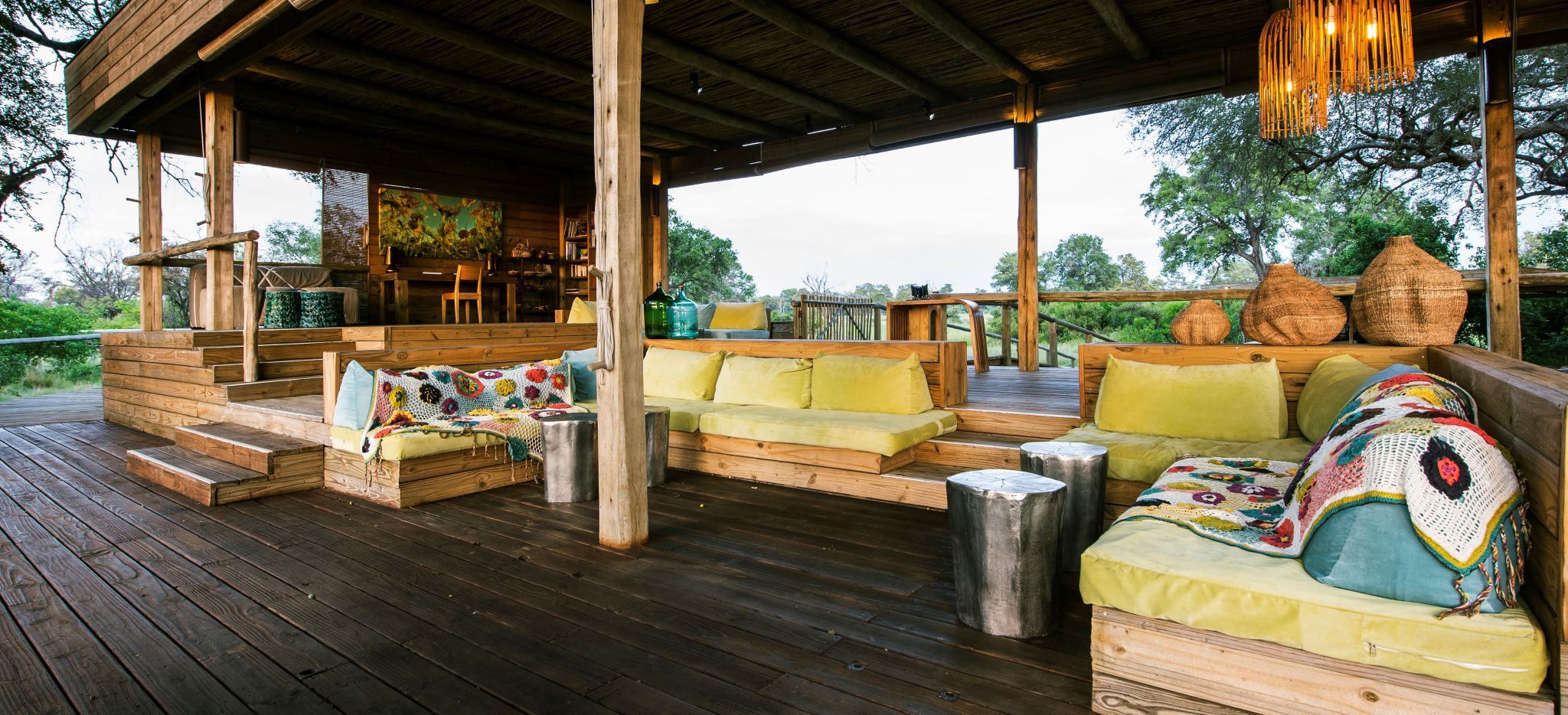 Lounge des Vumbura Camp in Botswana