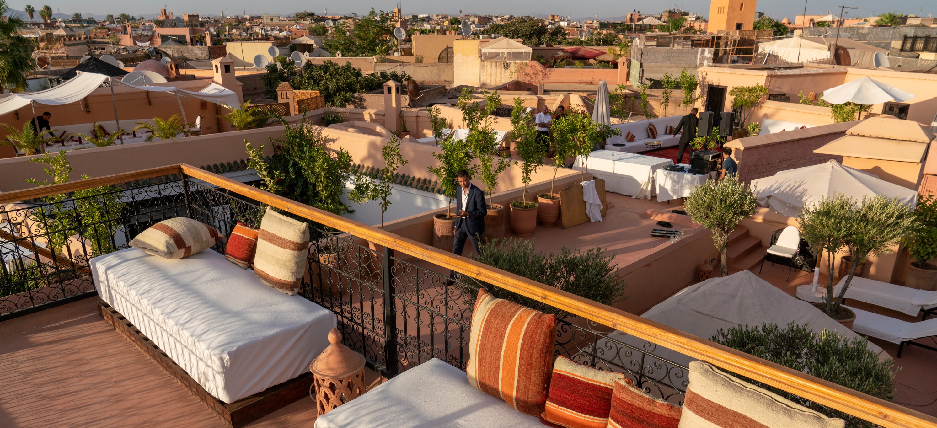 Terasse in Marrakesch, mit Blick über die Altstadt